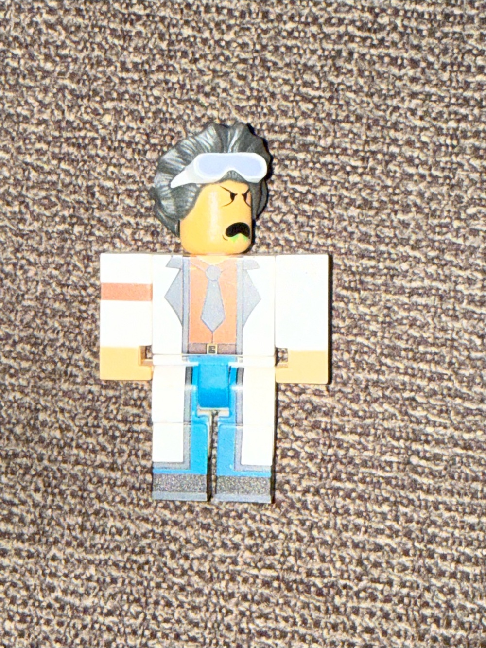 Roblox Scientist Zombie Celebrity Collection Series 3 by Jazwares action figure